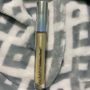 Almay lip gloss